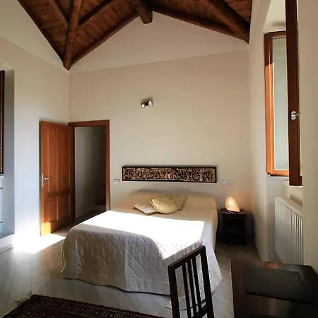 Alpino Immerso Nel Bosco Lodge